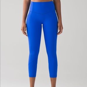 Lululemon all the right places crop